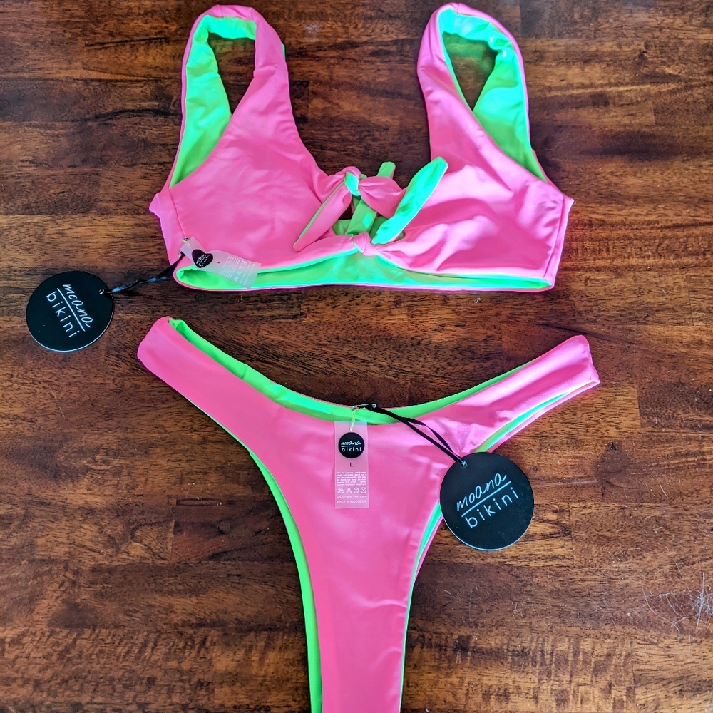 Fresh Vee Bottom/Lame Vest Top Set - L - NWT